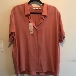 Brand new Uniqlo rayon blouse